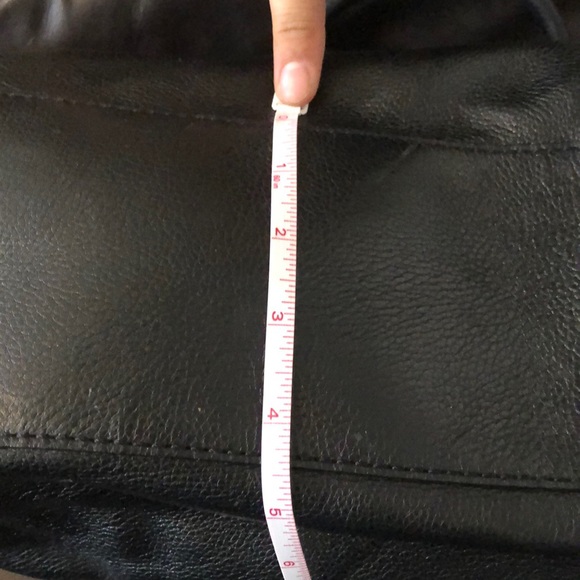 Michael Kors purse - Picture 4 of 8